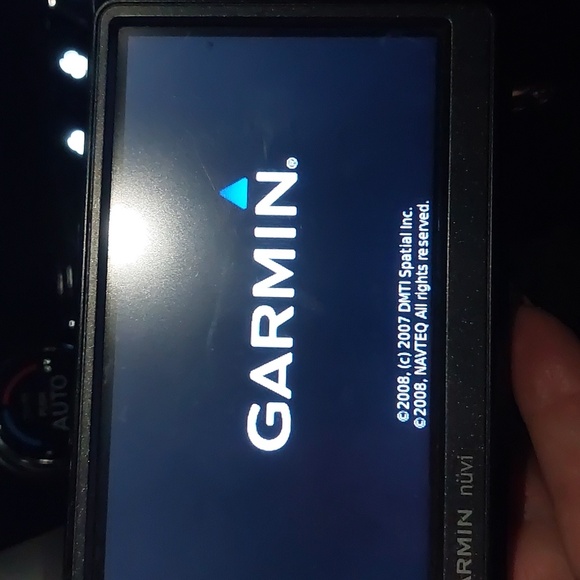 Garmin Nuvi GPS - Picture 10 of 15